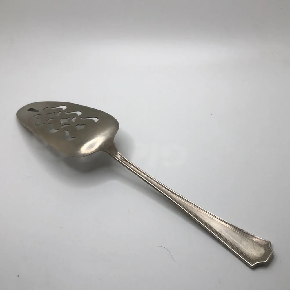 National Silver Co. Empire Pattern Pie Server Pierced Spatula Stainless Utensil